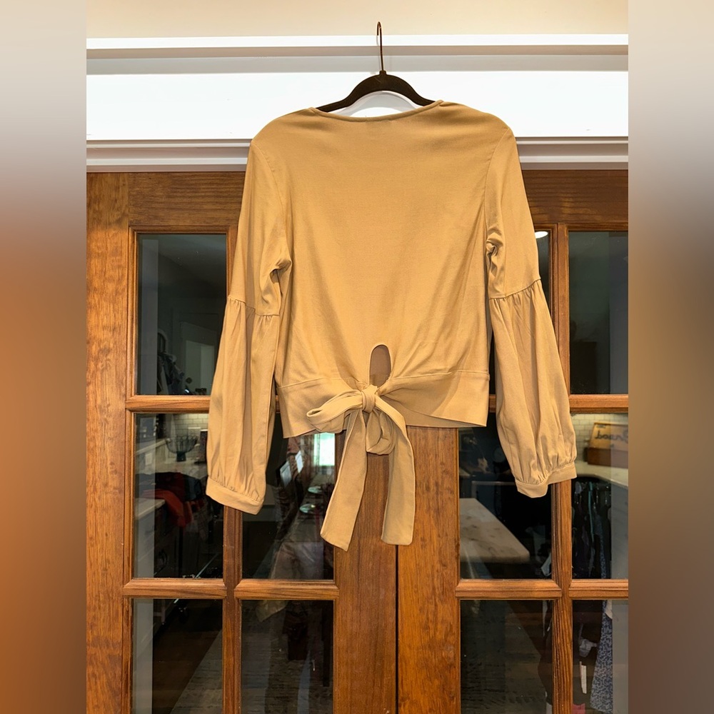 Lucca Couture Tie-Back Puff Sleeve Top in Camel